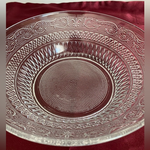 EUC VTG KIG Malaysia Clear Round Decorative Glass Serving Bowl - Picture 3 of 11